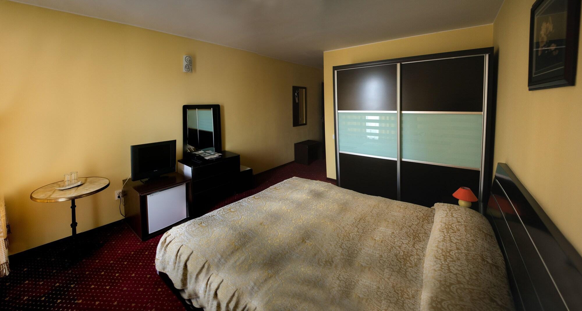 Hotel Regal Brašov Exteriér fotografie